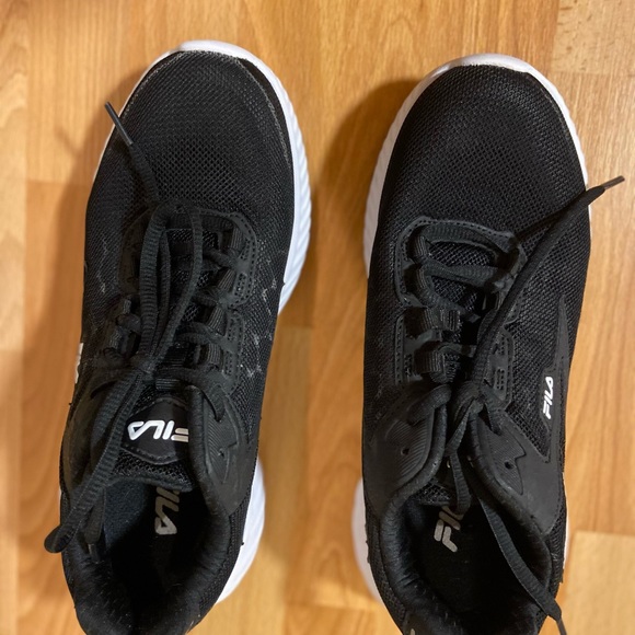 Sell - Picture 2 of 4